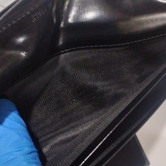 Bvlgari Black Leather Trifold Long Wallet, Snap Closure - Auth., Good Condition - Picture 16 of 16